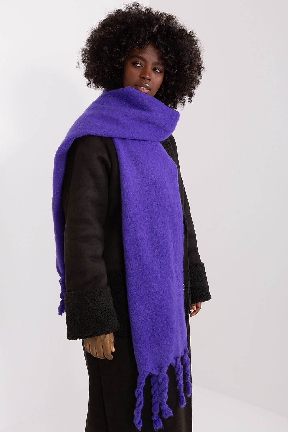 Oppdag vårt utvalg av stilfulle  Sjal - AT til dame i ulike størrelser og kvalitetsmaterialer – perfekte til jobb; fritid og alle dager. Rask levering og gode priser hos MS Stylehaven. se mer!