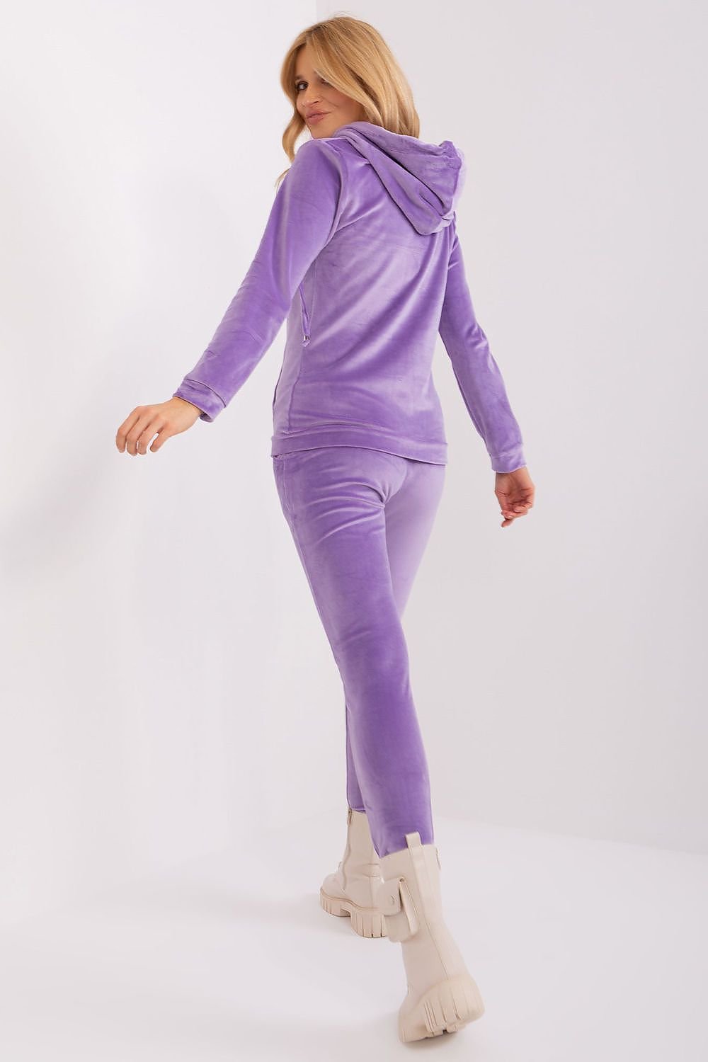 Sett - Relevance til dame fra MS StyleHaven, laget av Viskose, farge beige 2, størrelse S, med 45720 ermer, perfekt til casual; dress