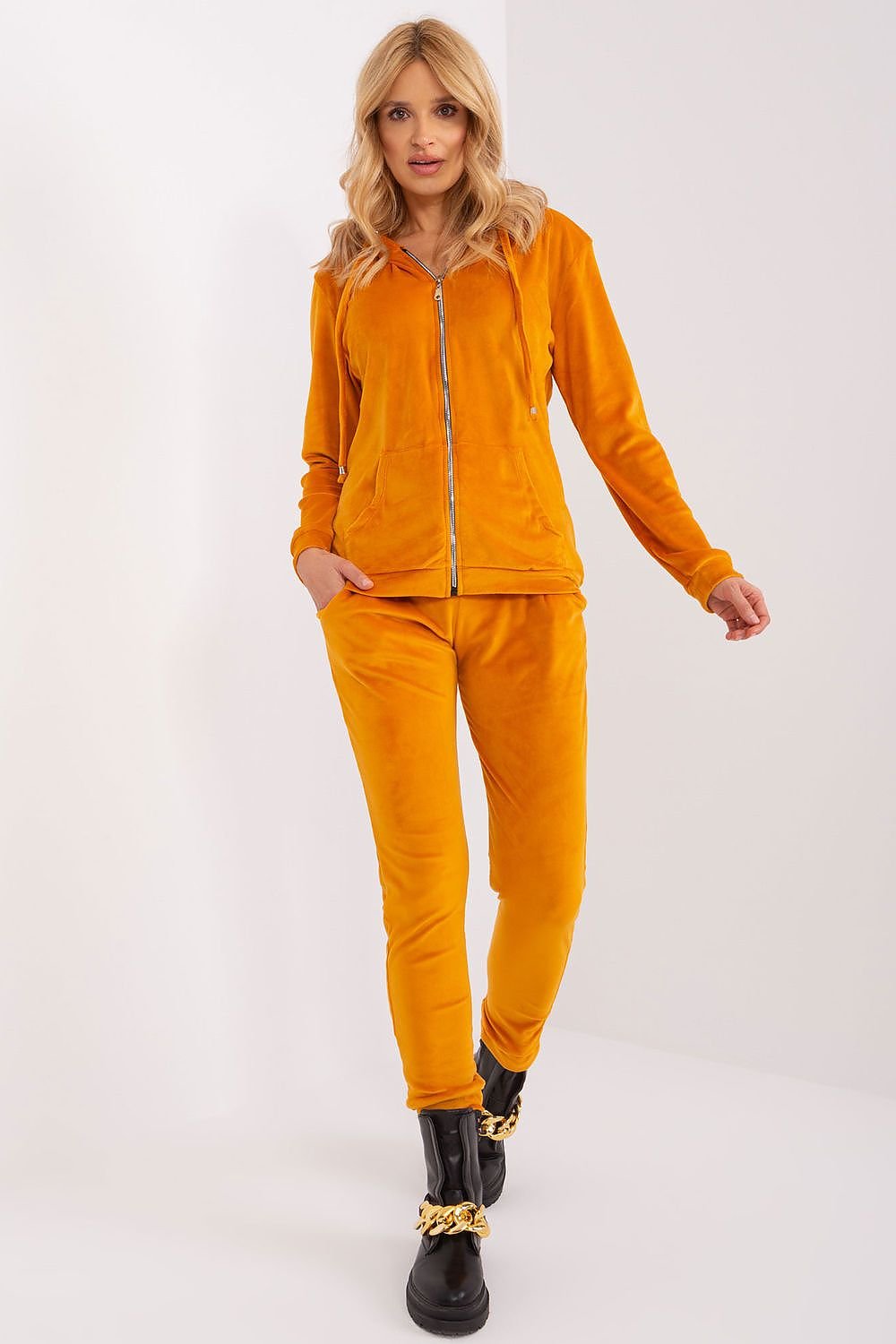 Sett - Relevance til dame fra MS StyleHaven, laget av Viskose, farge beige 2, størrelse S, med 45720 ermer, perfekt til casual; dress