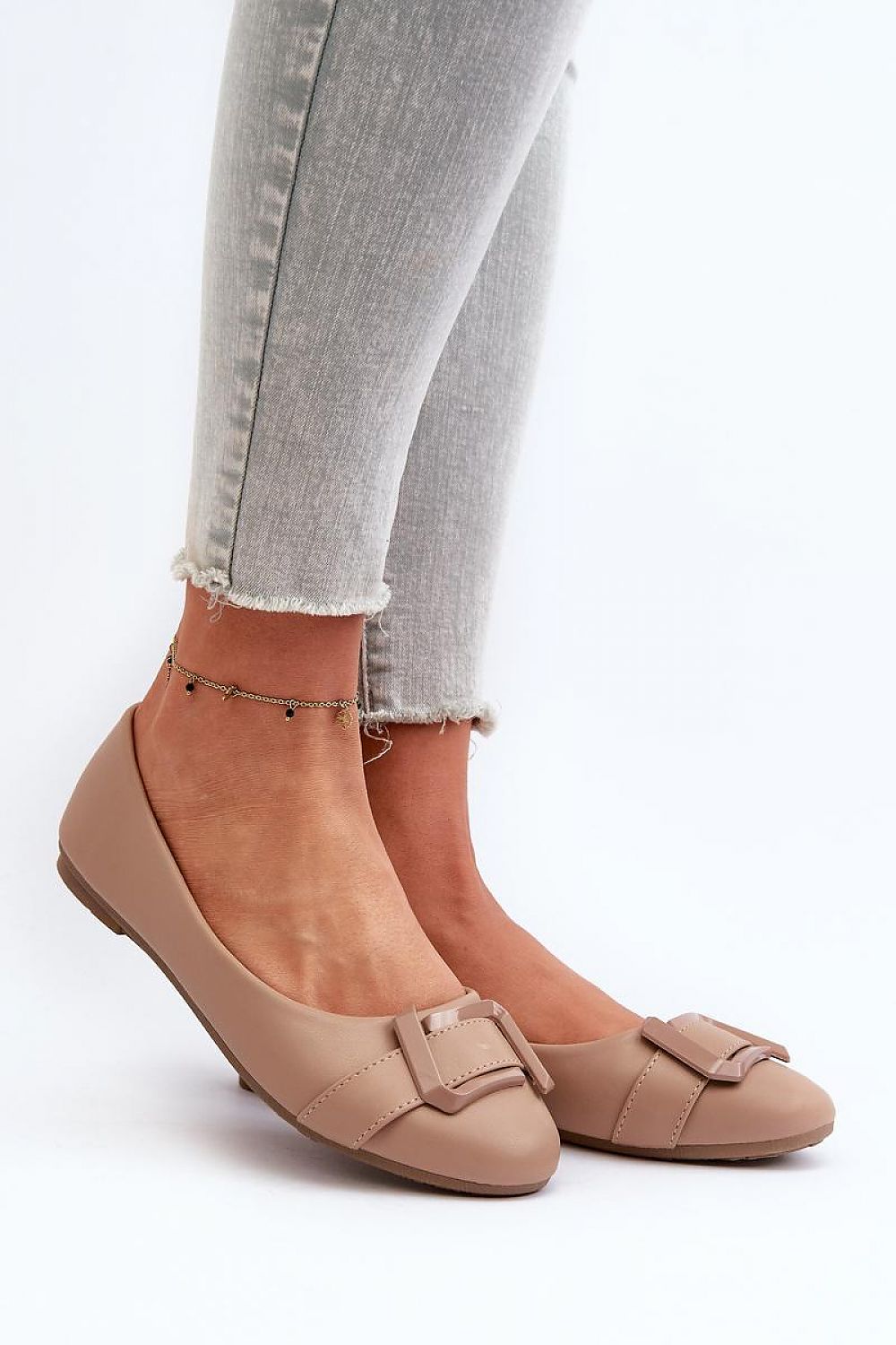 ballerina-sko Step in style til dame fra MS StyleHaven, laget av Bomull; polyester, med detaljer i faux-leather, farge beige, størrelse 36, med 45720 ermer, hælhøyde flat, skostørrelse 36; 37; 38; 39; 40; 41, perfekt til casual; dress