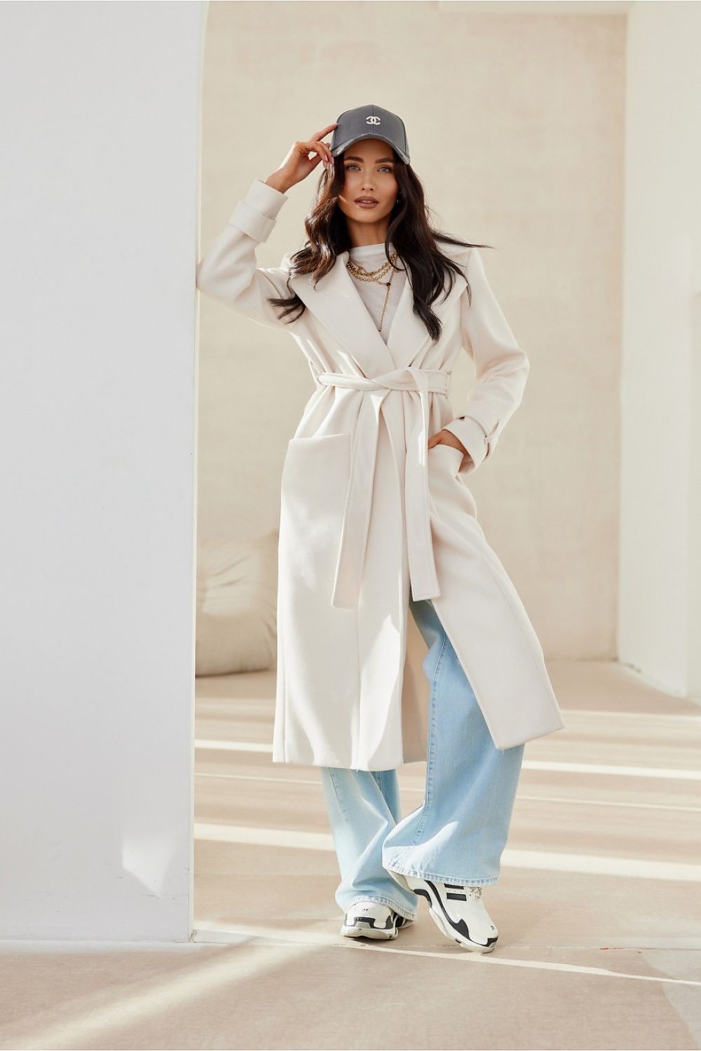 Sienna kåpe med knytebelte – Roco Fashion fra MS StyleHaven, størrelse 38, med long, bukselengde long, kjolelengde maxi, kjolestil flared; gown