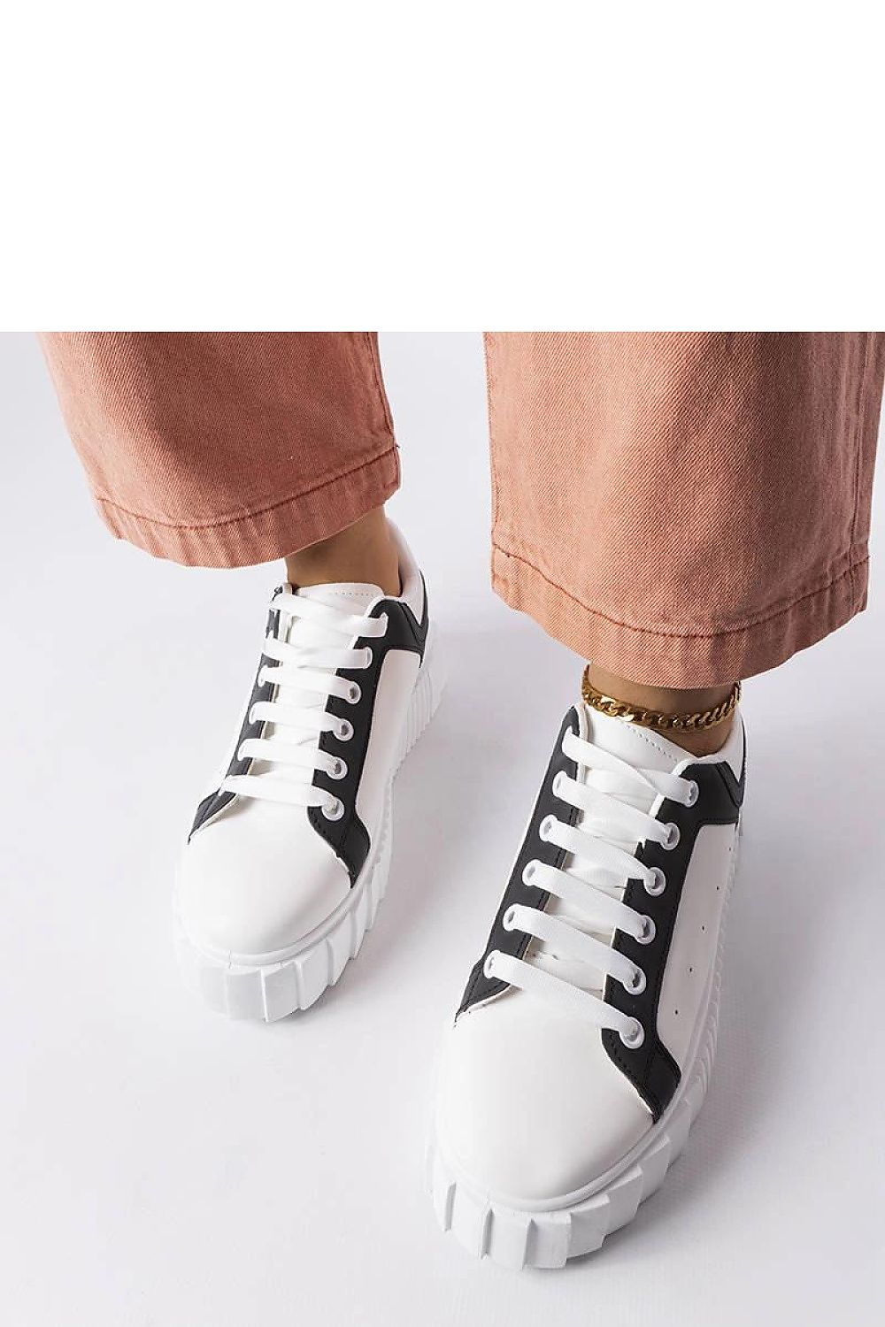 Espadrille - Solea til dame fra MS StyleHaven, laget av Bomull; polyester, farge Hvit, størrelse 35, med 45720 ermer, perfekt til casual; dress