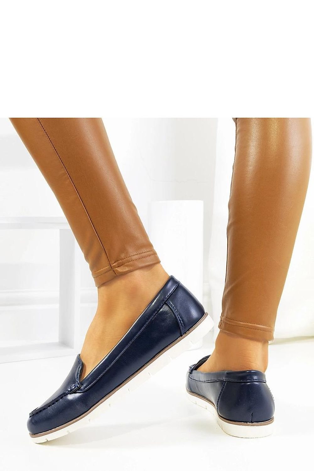 Montez Breeze Mocassin til dame til dame fra MS StyleHaven, laget av Viskose; polyester; Polyamid, farge Blå, størrelse 37, med long ermer, perfekt til casual