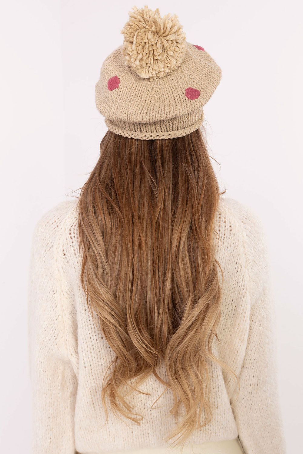 Oppdag vårt utvalg av stilfulle  Cap- AT til dame i ulike størrelser og kvalitetsmaterialer – perfekte til jobb; fritid og alle dager. Rask levering og gode priser hos MS Stylehaven. se mer!