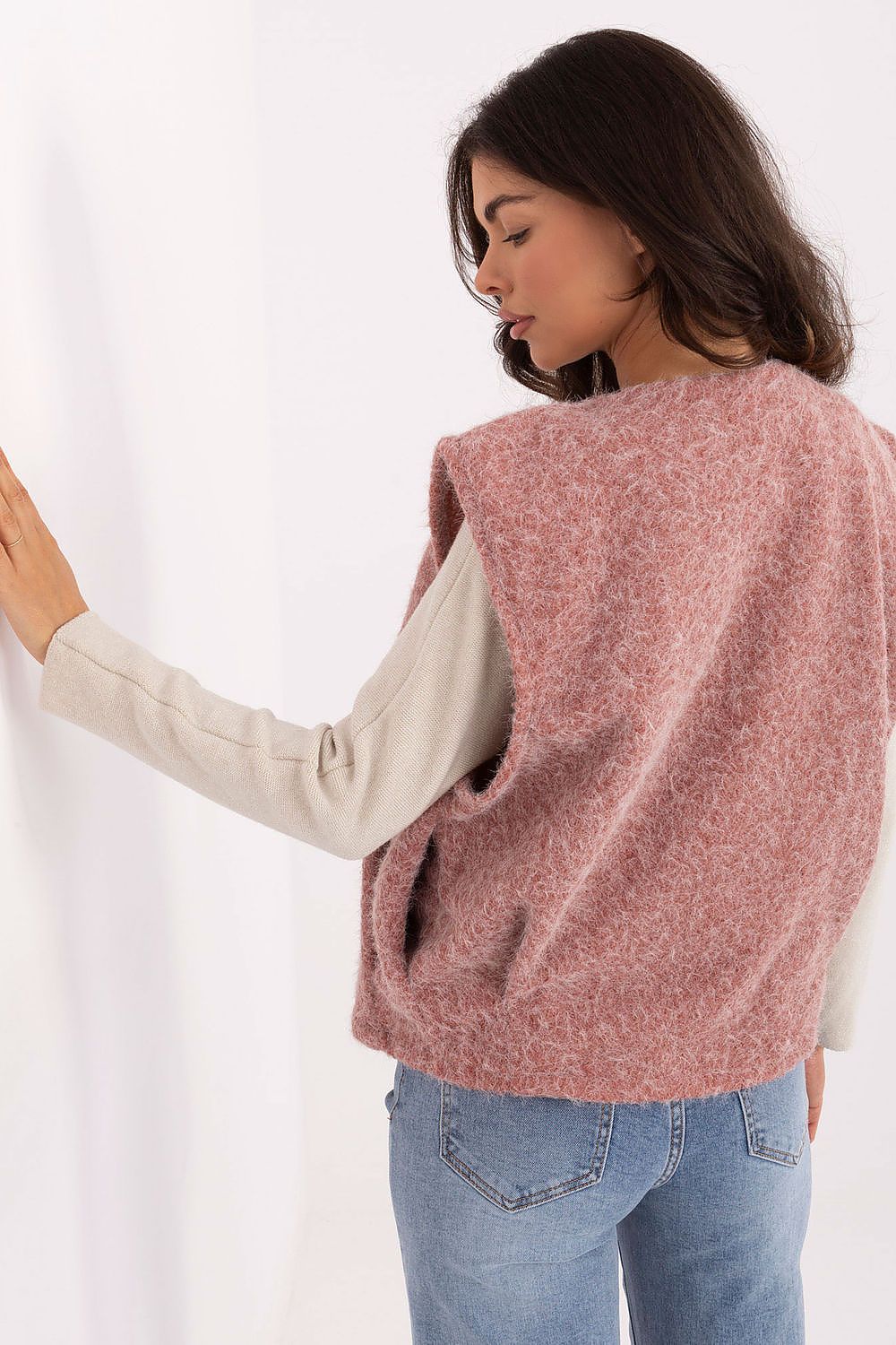 Oppdag vårt utvalg av stilfulle  Gilet Rue Paris til dame i ulike størrelser og kvalitetsmaterialer – perfekte til jobb; fritid og alle dager. Rask levering og gode priser hos MS Stylehaven. se mer!