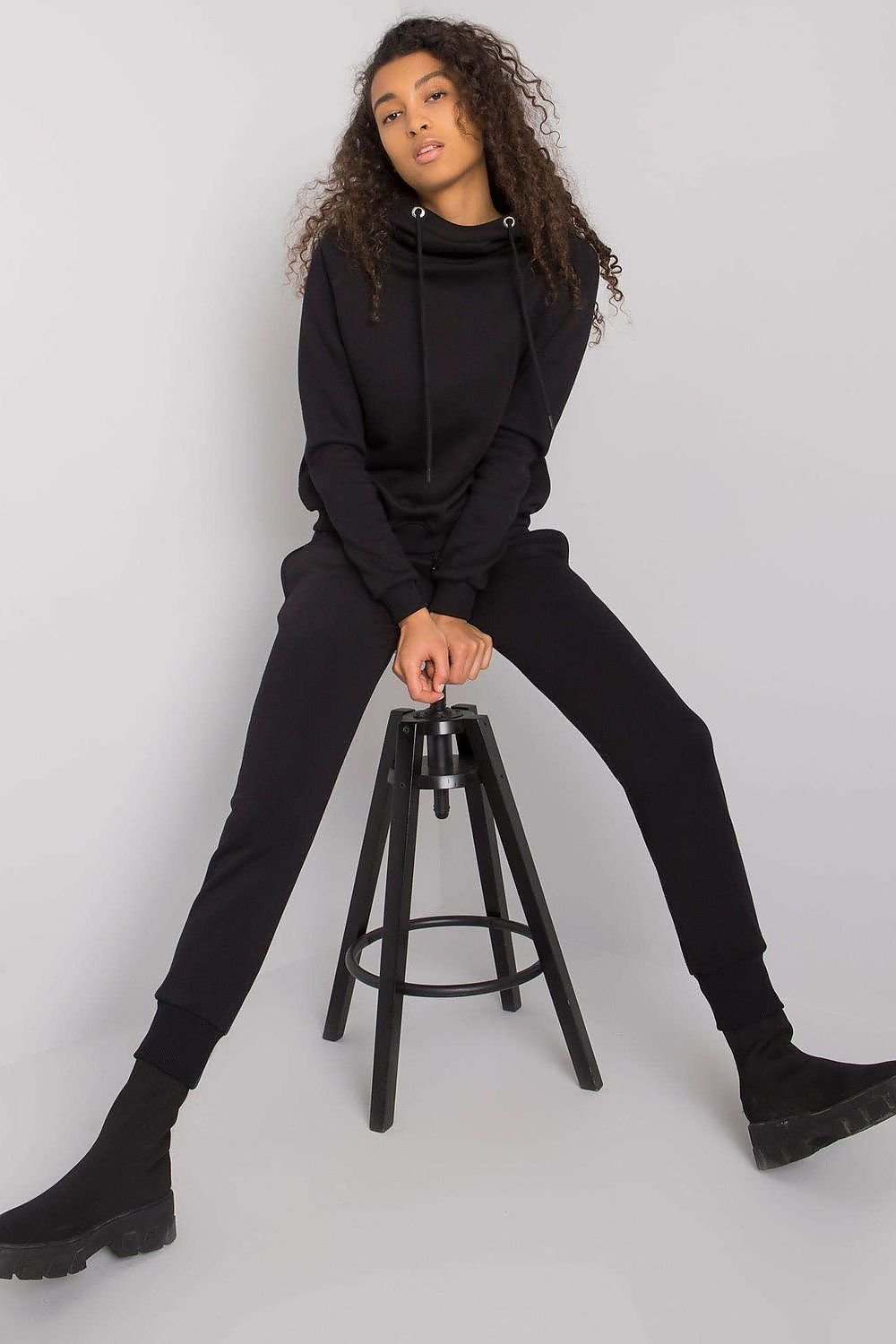 Sett BFG til dame fra MS StyleHaven, laget av Bomull, farge Svart, størrelse S, med sleeveless ermer, perfekt til casual; dress