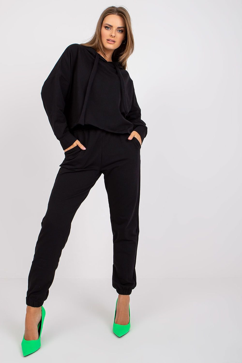 Sett - Relevance til dame fra MS StyleHaven, laget av Bomull, farge Grønn, størrelse S/M, med 45720 ermer, perfekt til casual; dress