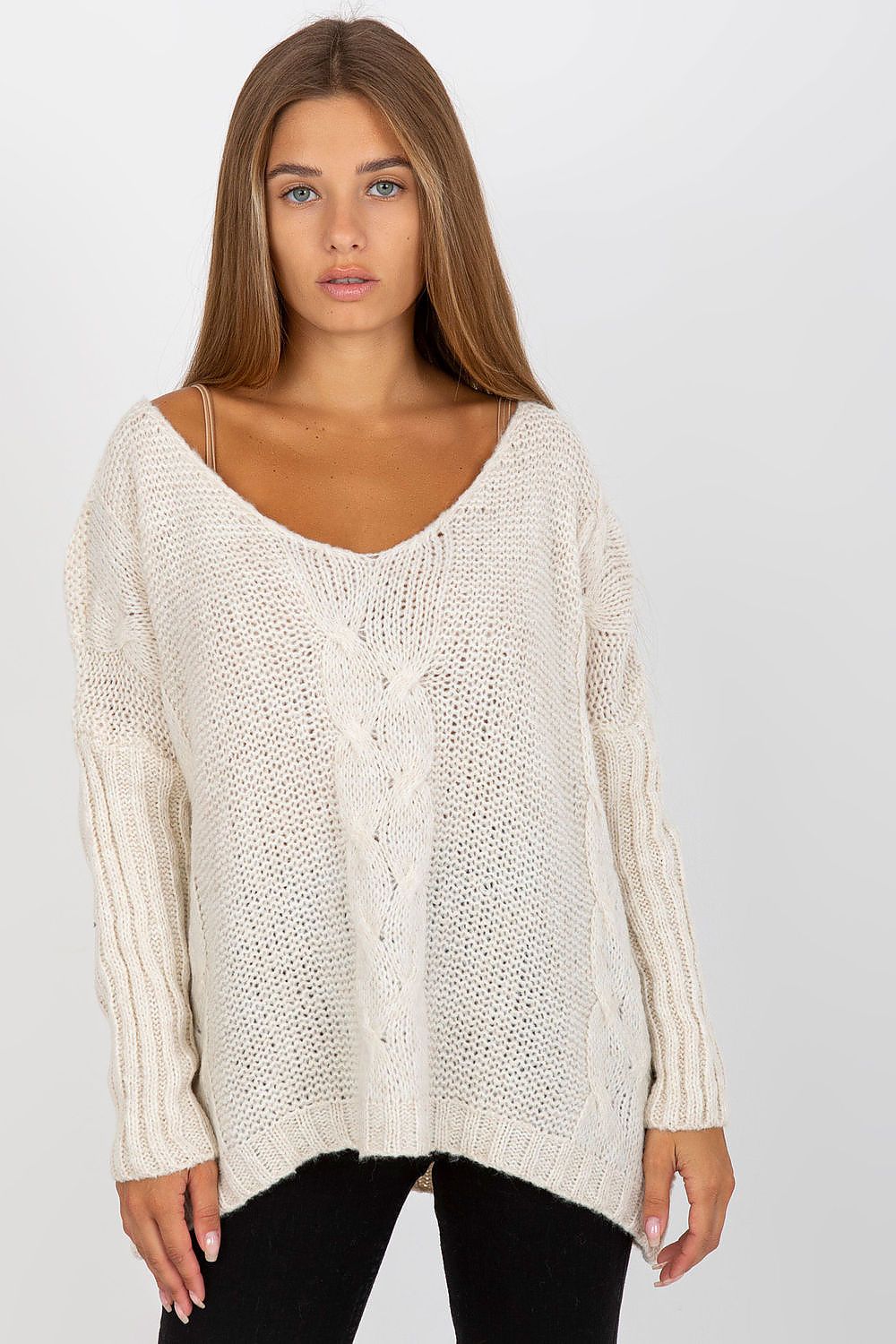 Oppdag vårt utvalg av stilfulle Beige Jumper Och Bella til dame i ulike størrelser og kvalitetsmaterialer – perfekte til jobb; fritid og alle dager. Rask levering og gode priser hos MS Stylehaven. se mer!