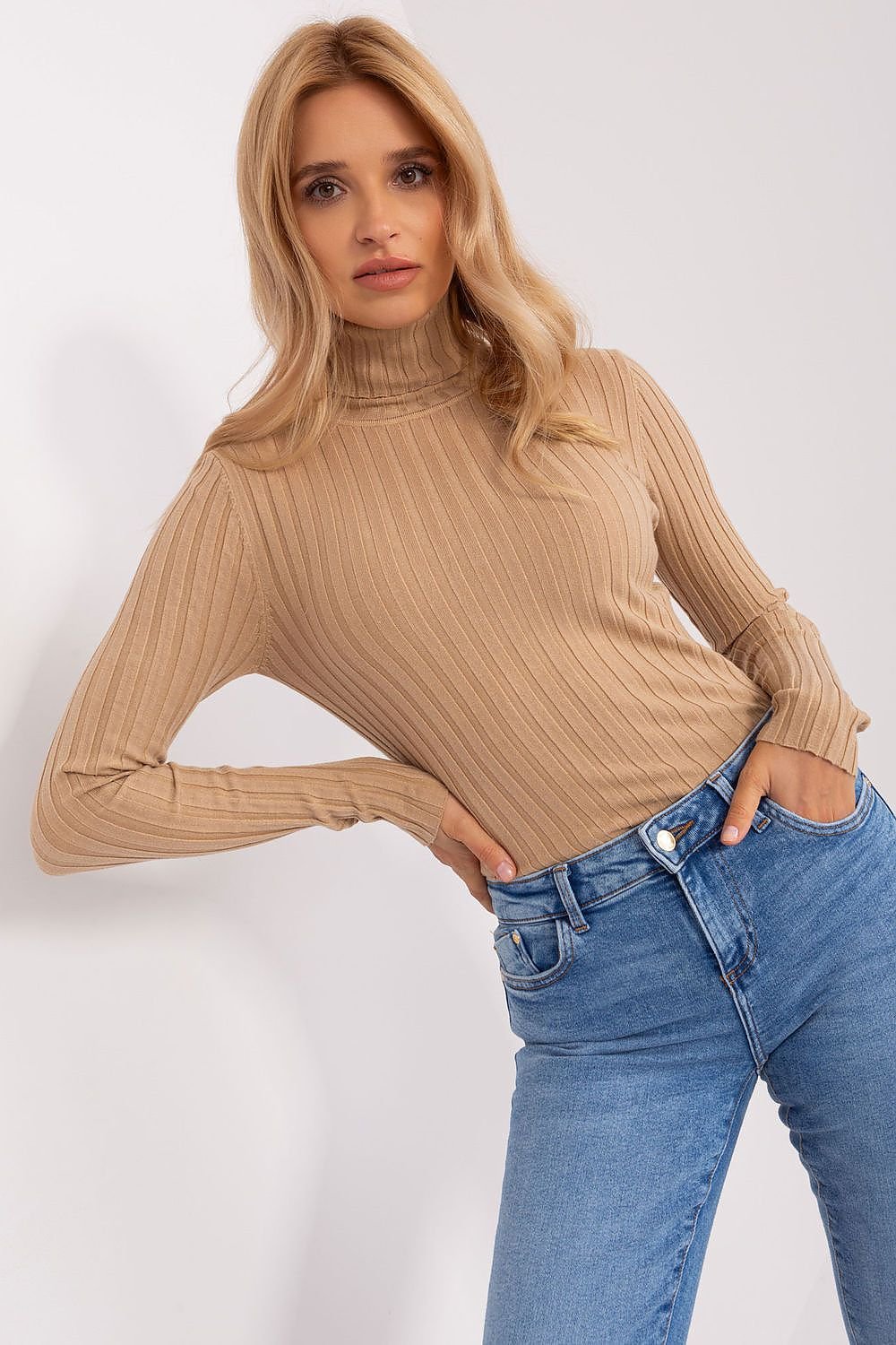 Turtleneck genser til dame fra MS StyleHaven, størrelse S/M, med long, bukselengde long, kjolelengde short; knee; mini; midi, kjolestil sweater; other