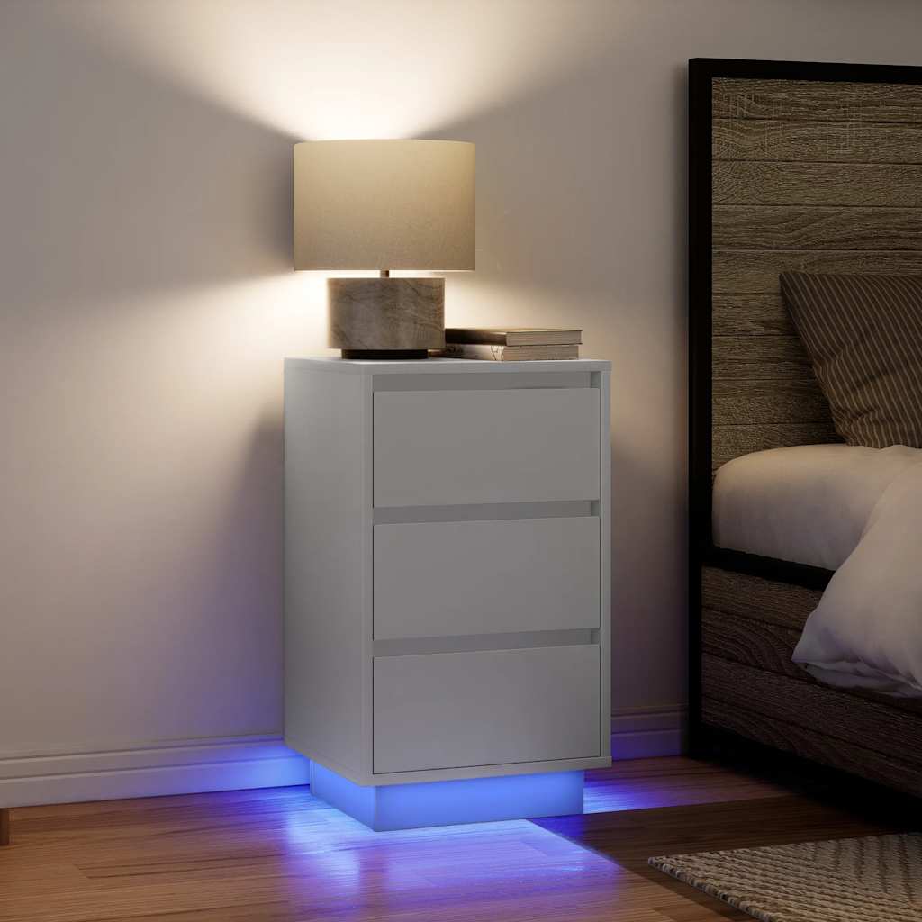 Gi soverommet et stilrent løft med nattbord med LED-lys. Praktisk nattbelysning, oppbevaring og moderne design – perfekt stemning til kveld og natt. Oppdag nattbord i alle varianter! Med skuffer, LED-lys, smalt eller vegghengt – stilige. – MS StyleHaven™