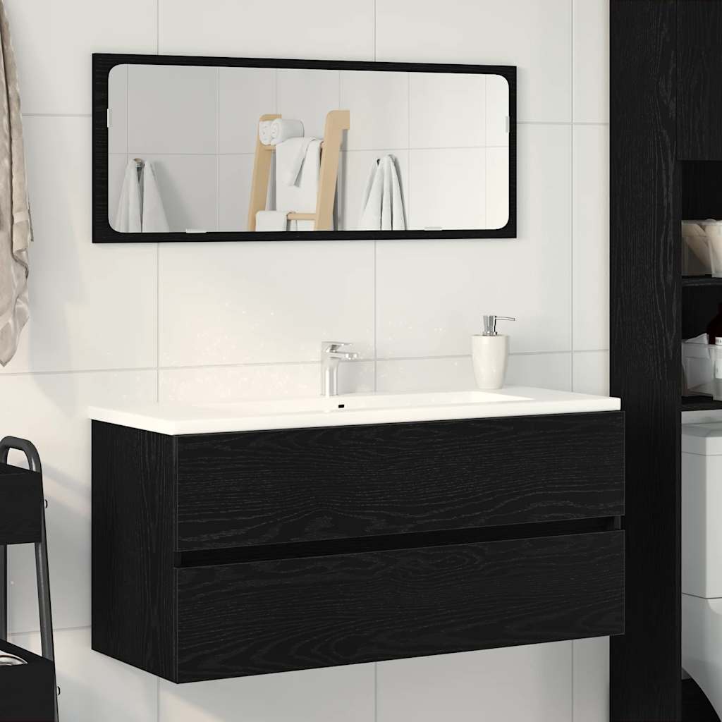 Servantskap i moderne og klassisk design til badet. Praktisk oppbevaring kombinert med stilrent uttrykk, perfekt for å holde baderommet ryddig, funksjonelt og innbydende i både små og store hjem.
