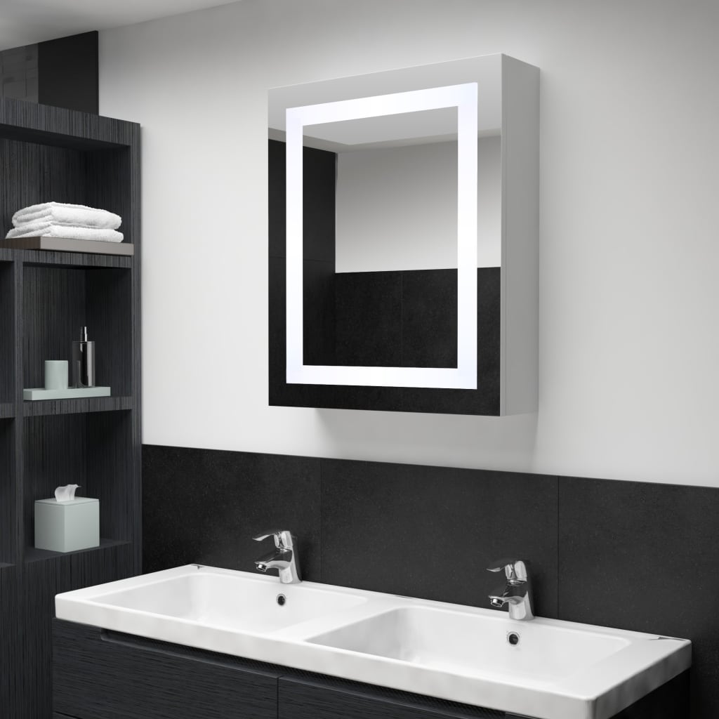 Led-Speilskap Til Bad 50X13X70 Cm