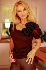 Bluse Mirale til dame fra MS StyleHaven, laget av Viskose, farge Svart, størrelse s, med short ermer, perfekt til dress