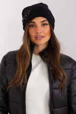 Oppdag vårt utvalg av stilfulle Beige Cap- AT til dame i ulike størrelser og kvalitetsmaterialer – perfekte til jobb; fritid og alle dager. Rask levering og gode priser hos MS Stylehaven. se mer!