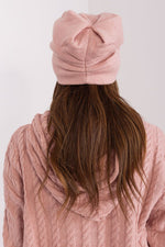 Oppdag vårt utvalg av stilfulle  Cap- AT til dame i ulike størrelser og kvalitetsmaterialer – perfekte til jobb; fritid og alle dager. Rask levering og gode priser hos MS Stylehaven. se mer!