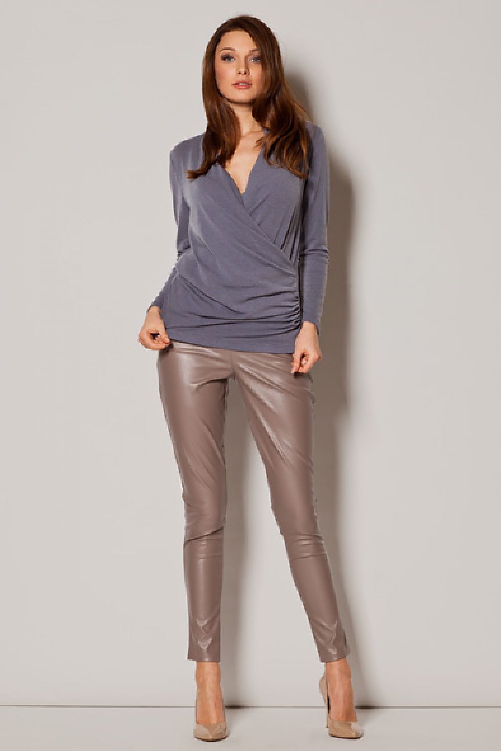 Oppdag vårt utvalg av stilfulle Grå Jumper Figl til dame i ulike størrelser og kvalitetsmaterialer - perfekte til jobb, fritid og alle dager. Rask levering og gode priser hos MS Stylehaven. se mer!