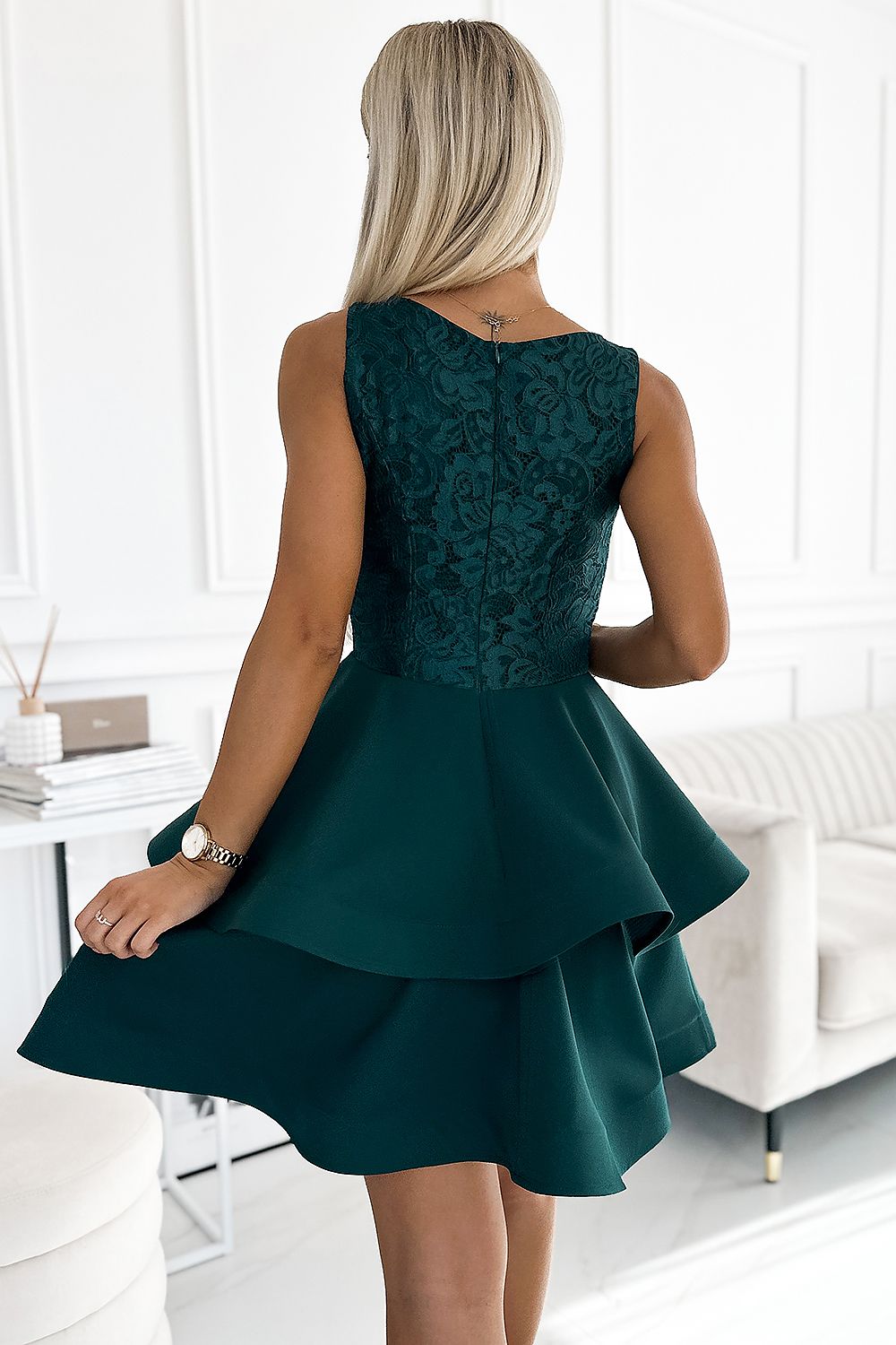 Laura kjole til dame fra MS StyleHaven, laget av Viskose; polyester, farge Grønn, størrelse S, med short; sleeveless ermer, perfekt til casual; dress