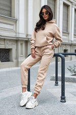 Sett IVON til dame fra MS StyleHaven, laget av Bomull; polyester, farge beige, størrelse XS/S, med short ermer, perfekt til dress