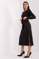 Elegant Lakerta Ribbed Midi-kjole til dame fra MS StyleHaven, laget av Bomull; polyester; Elastan, farge Fiolett, størrelse S/M, med long ermer, perfekt til casual; dress