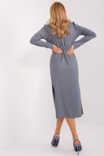 Elegant Lakerta Ribbed Midi-kjole til dame fra MS StyleHaven, laget av Bomull; polyester; Elastan, farge Fiolett, størrelse L/XL, med long ermer, perfekt til casual; dress