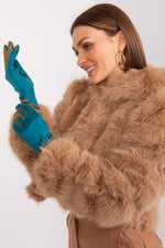 Oppdag vårt utvalg av stilfulle Blå 2 Hansker AT til dame i ulike størrelser og kvalitetsmaterialer – perfekte til jobb, fritid og alle dager. Rask levering og gode priser hos MS Stylehaven. se mer!