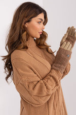 Oppdag vårt utvalg av stilfulle Svart Hansker - AT til dame i ulike størrelser og kvalitetsmaterialer – perfekte til jobb; fritid og alle dager. Rask levering og gode priser hos MS Stylehaven. se mer!