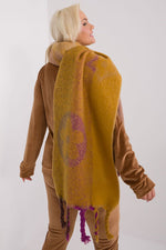 Oppdag vårt utvalg av stilfulle Grå Sjal - AT til dame i ulike størrelser og kvalitetsmaterialer – perfekte til jobb; fritid og alle dager. Rask levering og gode priser hos MS Stylehaven. se mer!