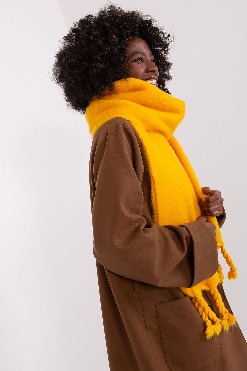 Oppdag vårt utvalg av stilfulle  Sjal - AT til dame i ulike størrelser og kvalitetsmaterialer – perfekte til jobb; fritid og alle dager. Rask levering og gode priser hos MS Stylehaven. se mer!