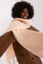 Oppdag vårt utvalg av stilfulle  Sjal - AT til dame i ulike størrelser og kvalitetsmaterialer – perfekte til jobb; fritid og alle dager. Rask levering og gode priser hos MS Stylehaven. se mer!