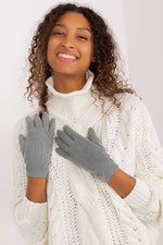 Oppdag vårt utvalg av stilfulle  Hansker AT til dame i ulike størrelser og kvalitetsmaterialer – perfekte til jobb, fritid og alle dager. Rask levering og gode priser hos MS Stylehaven. se mer!