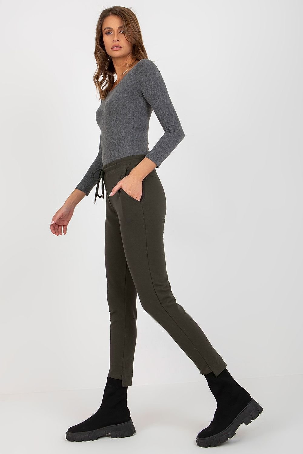 ActiveEase – joggebukser for dame til dame fra MS StyleHaven, laget av Bomull, farge Brun, størrelse L/XL, med sleeveless; 3-4 ermer, perfekt til casual; dress