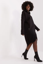 Oppdag vårt utvalg av stilfulle Marineblå Genser - Relevans til dame i ulike størrelser og kvalitetsmaterialer – perfekte til jobb; fritid og alle dager. Rask levering og gode priser hos MS Stylehaven. se mer!