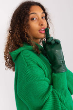 Oppdag vårt utvalg av stilfulle  Hansker - AT til dame i ulike størrelser og kvalitetsmaterialer – perfekte til jobb; fritid og alle dager. Rask levering og gode priser hos MS Stylehaven. se mer!