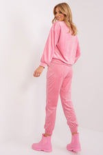 Oppdag vårt utvalg av stilfulle  Sett Italia Moda til dame i ulike størrelser og kvalitetsmaterialer – perfekte til jobb, fritid og alle dager. Rask levering og gode priser hos MS Stylehaven. se mer!