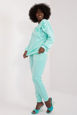 Oppdag vårt utvalg av stilfulle Blå Sett Italia Moda til dame i ulike størrelser og kvalitetsmaterialer – perfekte til jobb, fritid og alle dager. Rask levering og gode priser hos MS Stylehaven. se mer!