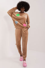 Oppdag vårt utvalg av stilfulle Rosa Sett Italia Moda til dame i ulike størrelser og kvalitetsmaterialer – perfekte til jobb, fritid og alle dager. Rask levering og gode priser hos MS Stylehaven. se mer!