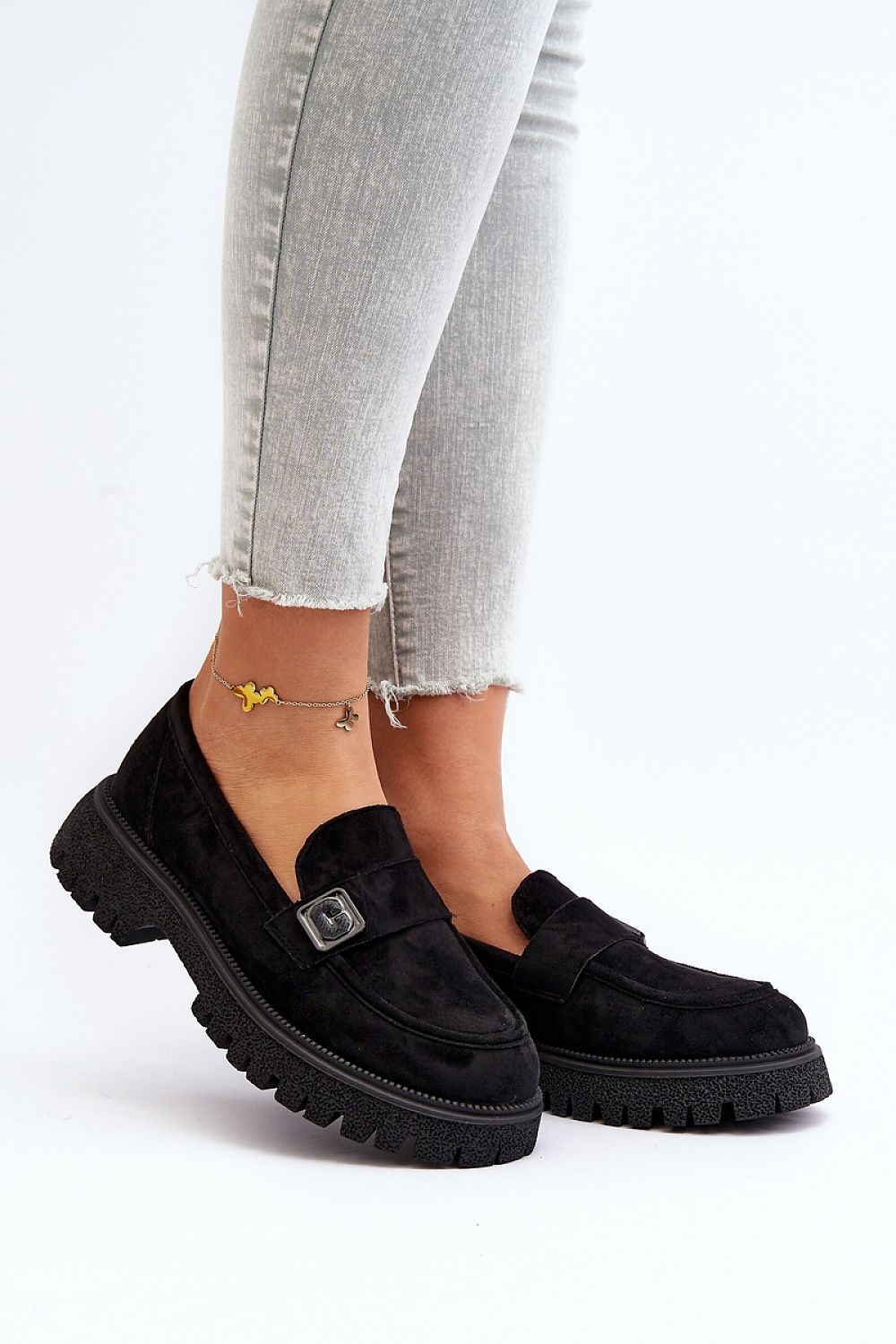 Mocassin Step in Style til dame fra MS StyleHaven, laget av polyester, med detaljer i faux-leather; suede; leather, farge Svart, størrelse 36, med long ermer, hælhøyde low, skostørrelse 36; 37; 38; 39; 40; 41, perfekt til casual