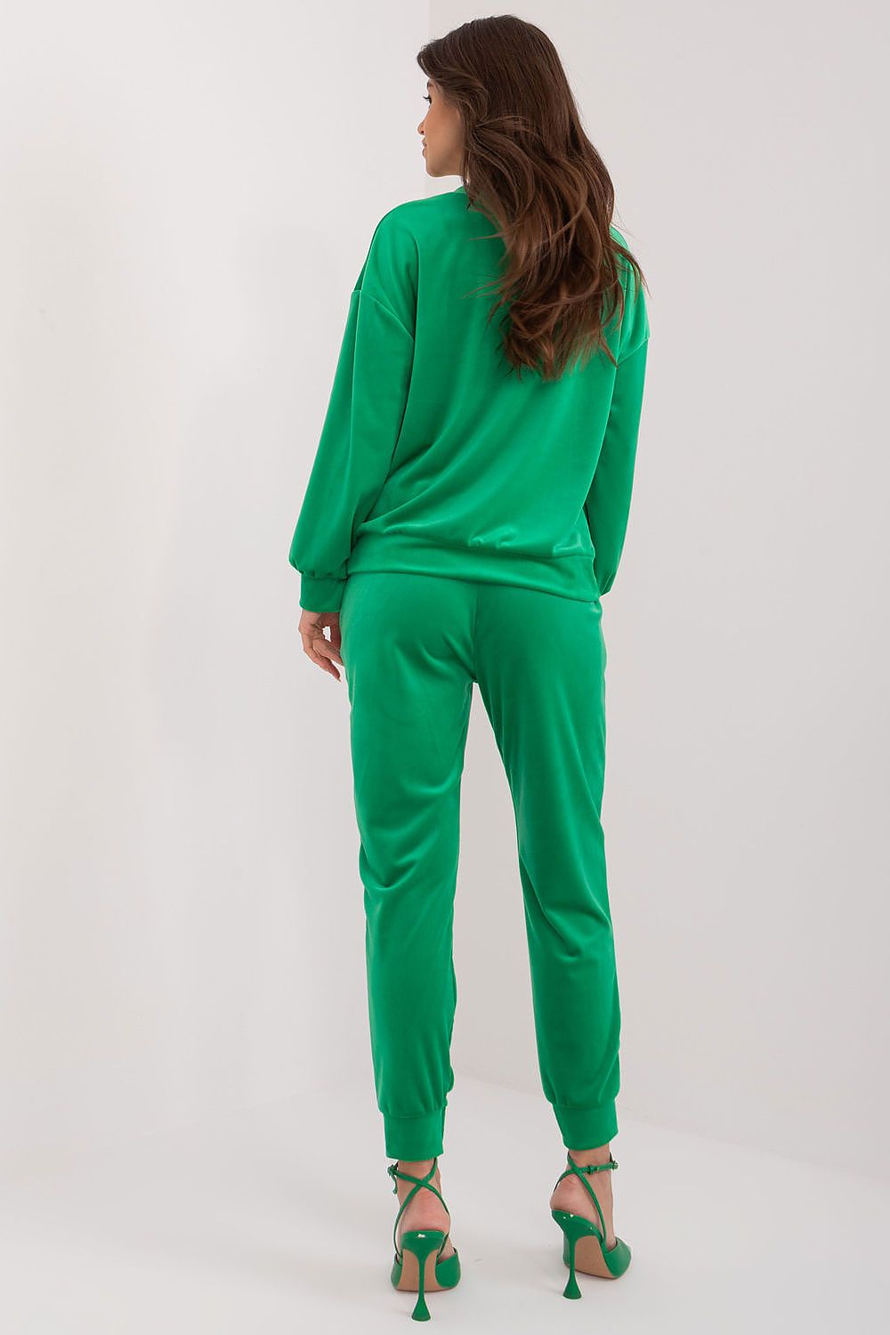 Oppdag vårt utvalg av stilfulle  Sett Italia Moda til dame i ulike størrelser og kvalitetsmaterialer – perfekte til jobb, fritid og alle dager. Rask levering og gode priser hos MS Stylehaven. se mer!