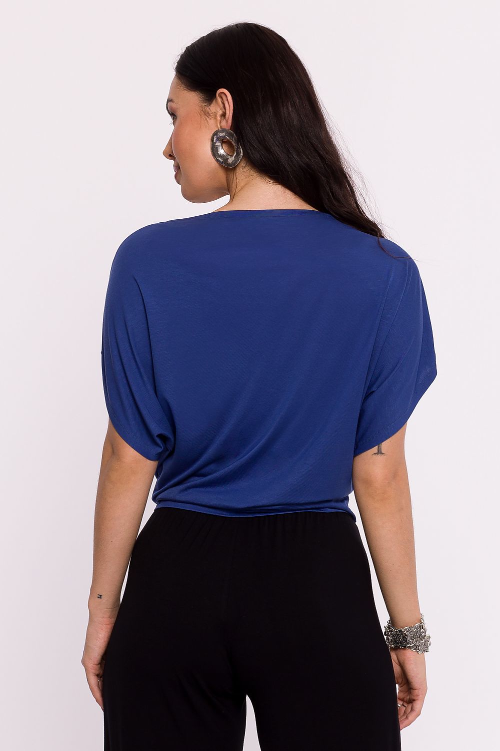 Elegant plisséstrikket bluse - BeWear til dame fra MS StyleHaven, laget av Viskose, farge Blå, størrelse L, med short ermer, perfekt til dress