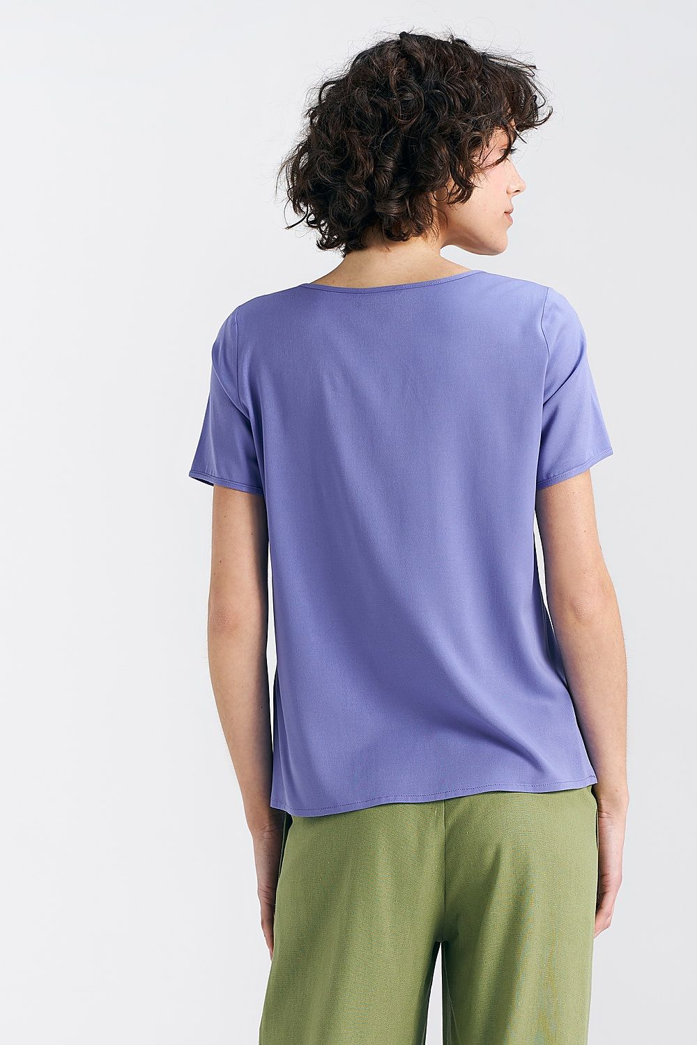 Bluse Nife til dame fra MS StyleHaven, laget av Viskose, farge Fiolett, størrelse 40, med short ermer, perfekt til casual; dress