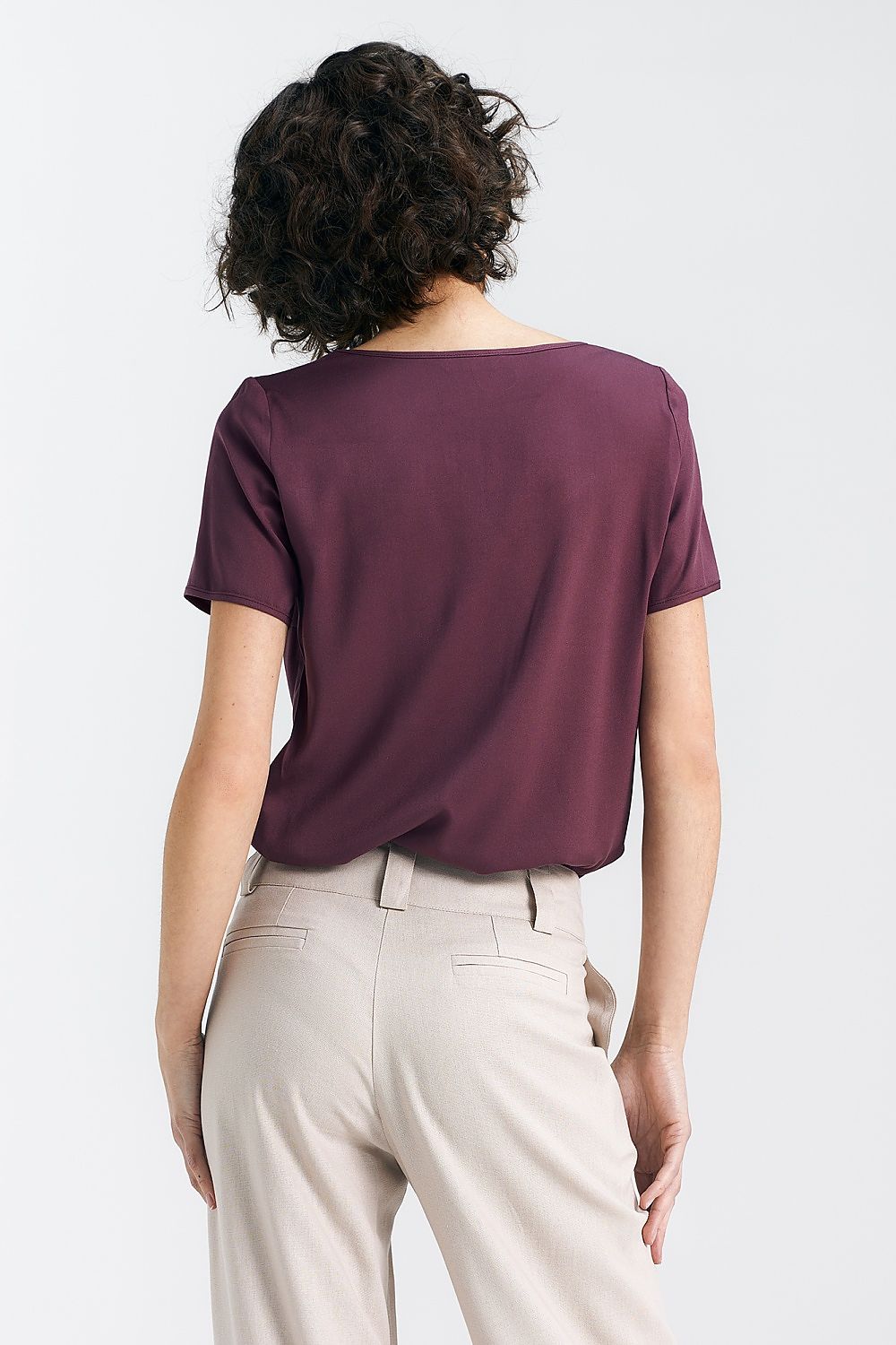 Bluse Nife til dame fra MS StyleHaven, laget av Viskose, farge Fiolett 2, størrelse 38, med short ermer, perfekt til casual; dress