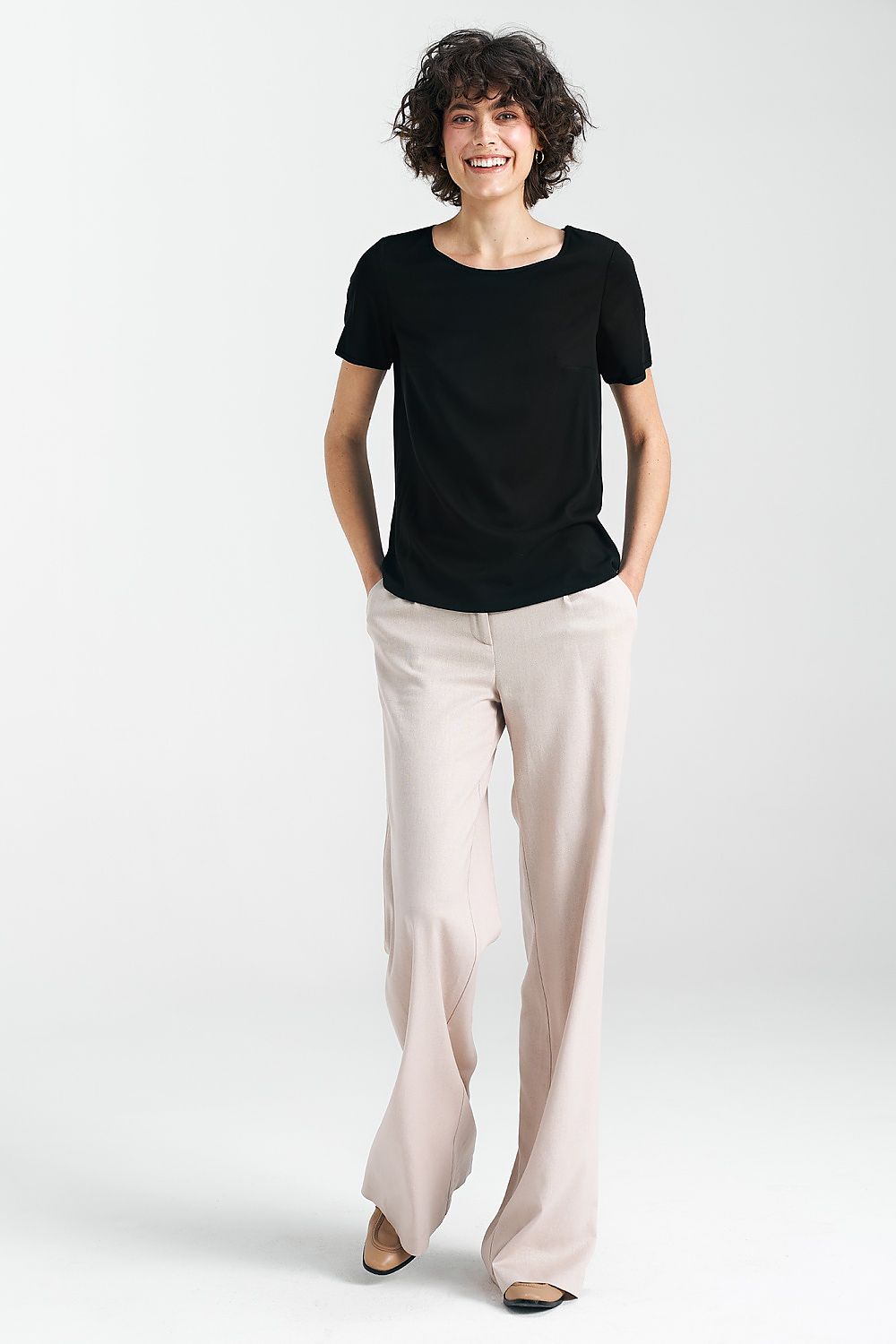 Bluse Nife til dame fra MS StyleHaven, laget av Viskose, farge beige, størrelse 40, med short ermer, perfekt til casual; dress