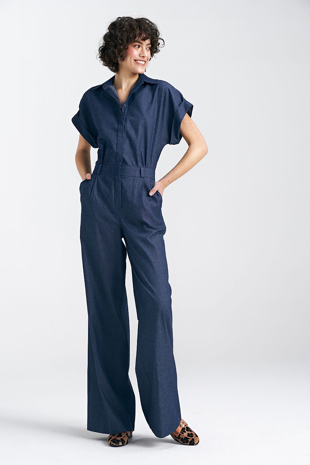 Dress Nife til dame fra MS StyleHaven, laget av denim; Bomull, farge Blå, størrelse 36, med short ermer, perfekt til casual; dress