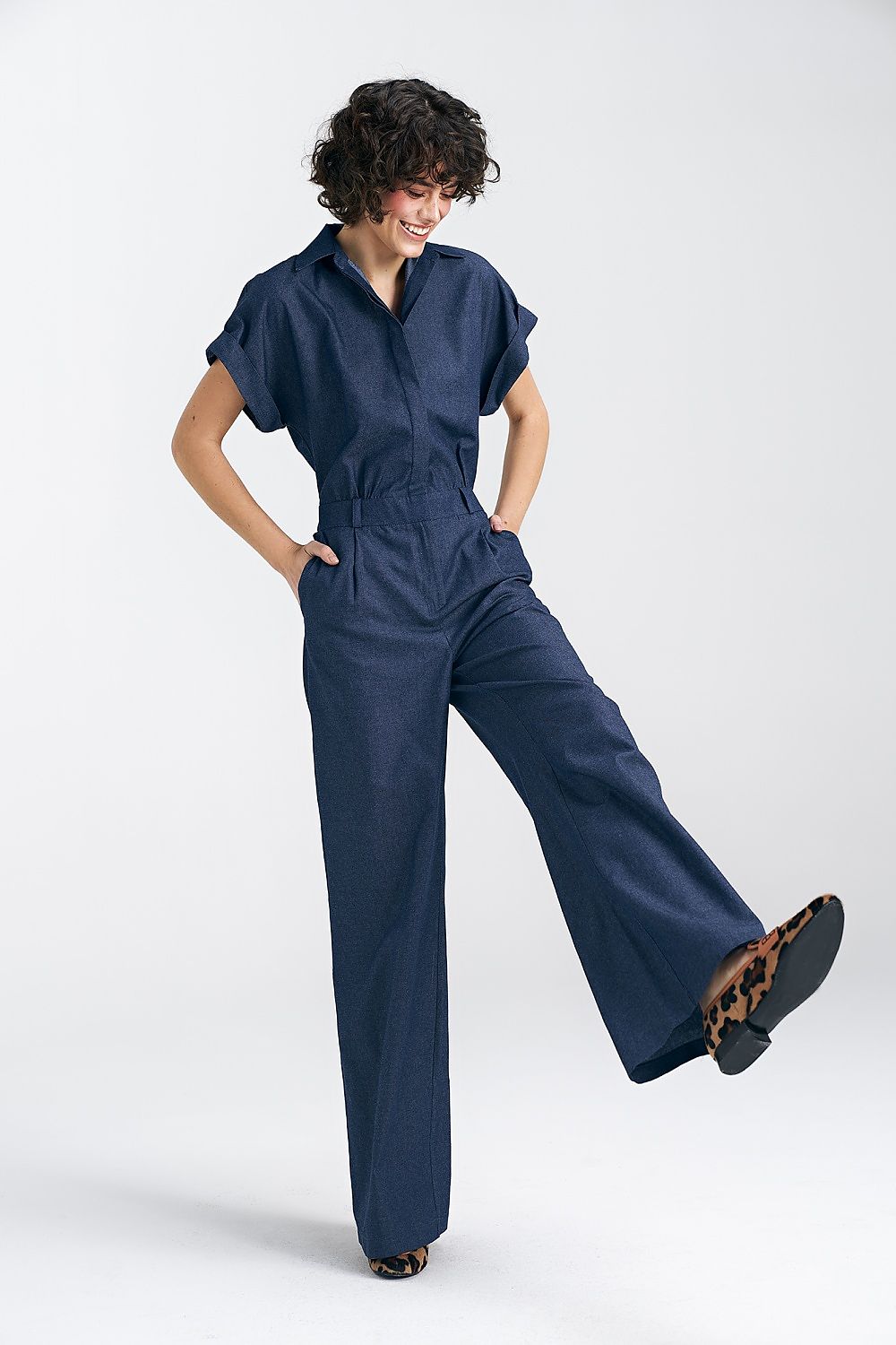 Dress Nife til dame fra MS StyleHaven, laget av denim; Bomull, farge Blå, størrelse 40, med short ermer, perfekt til casual; dress