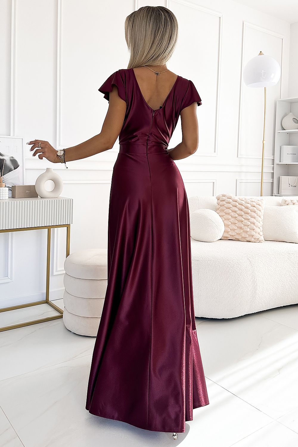 Crystal Maxi Dress fra Numoco – elegant omslagskjole med høy spalte til dame fra MS StyleHaven, laget av polyester, farge Marineblå, størrelse XXL, med sleeveless; short ermer, perfekt til casual; dress