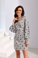 Diva Allure – cocktailkjole i minilengde fra Roco Fashion fra MS StyleHaven, størrelse 40, med long, bukselengde long, kjolelengde mini, kjolestil flared; sheath