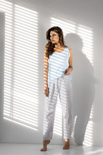 Luksuriøst OEKO-TEX-sertifisert pysjamassett til dame fra MS StyleHaven, laget av Bomull, farge Blå, størrelse M, med short; 3-4; sleeveless ermer, perfekt til casual; dress