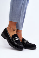 Mocassin Step in Style til dame fra MS StyleHaven, laget av polyester, med detaljer i suede; faux-leather, farge Svart, størrelse 36, med long ermer, hælhøyde low, skostørrelse 36; 37; 38; 39; 40; 41, perfekt til casual; dress