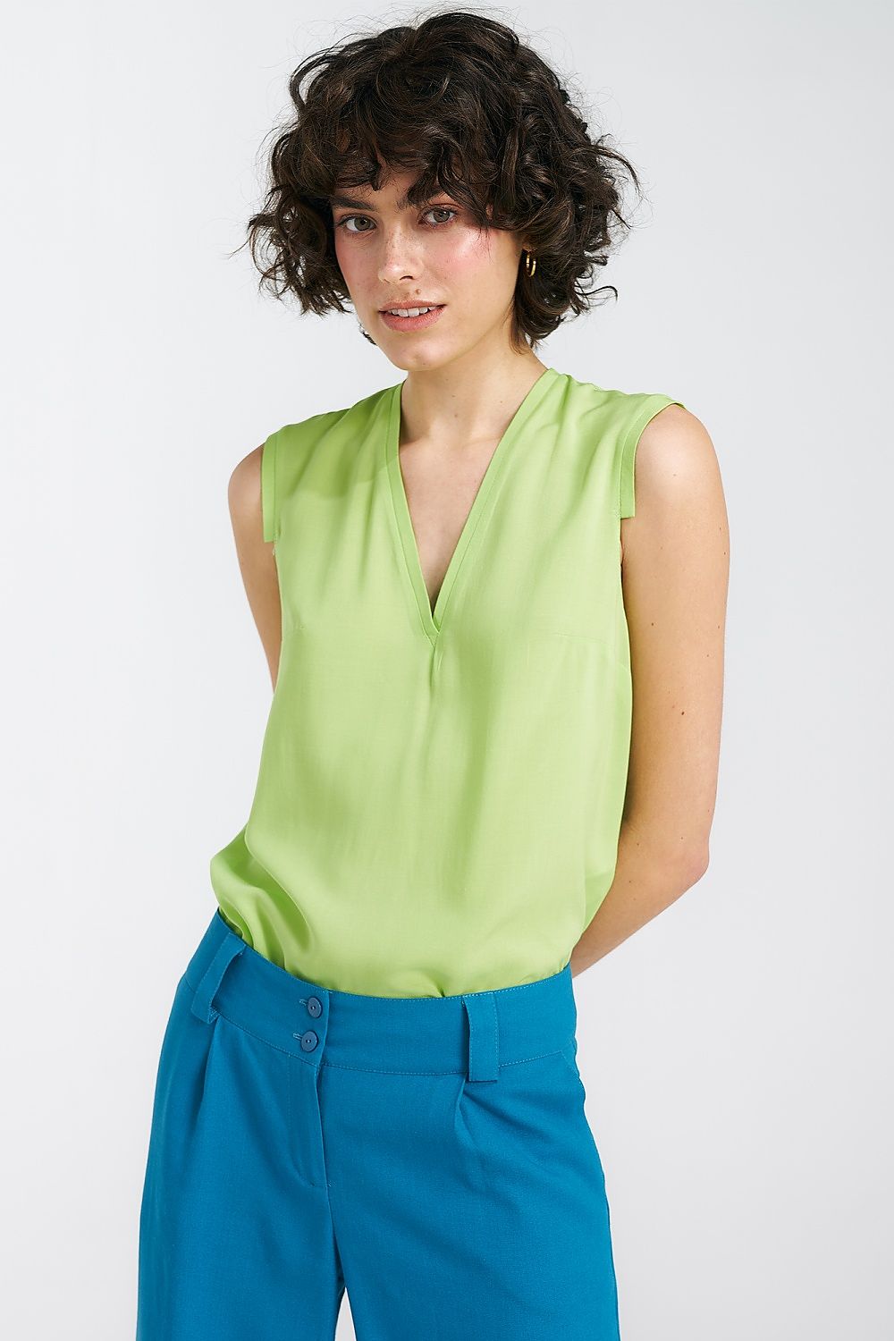 Bluse Nife til dame fra MS StyleHaven, laget av Viskose, farge Grønn, størrelse 38, med short; 3-4; sleeveless ermer, perfekt til casual; dress
