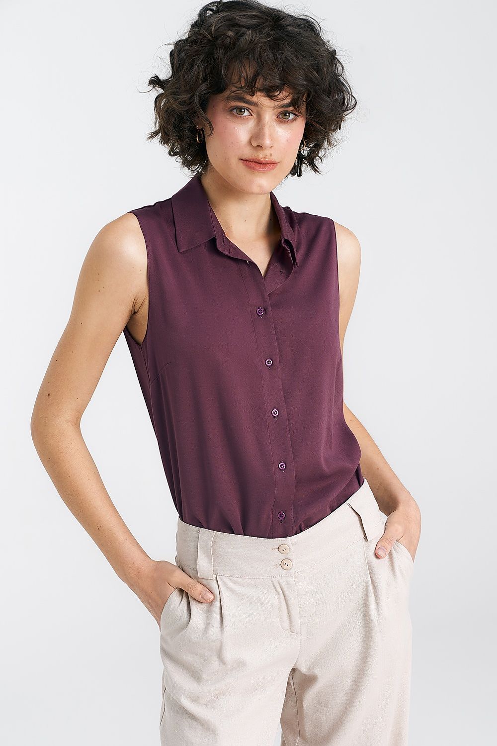 Skjorte Nife til dame fra MS StyleHaven, laget av Viskose, farge Fiolett, størrelse 38, med long ermer, perfekt til casual; dress